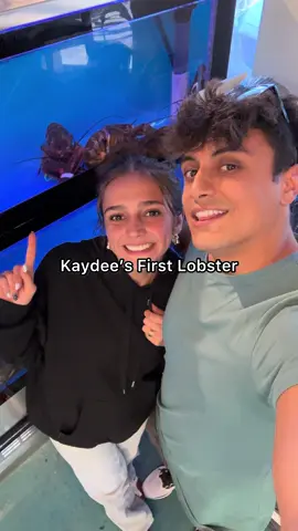 Her first one :’) #lobster #seafood 