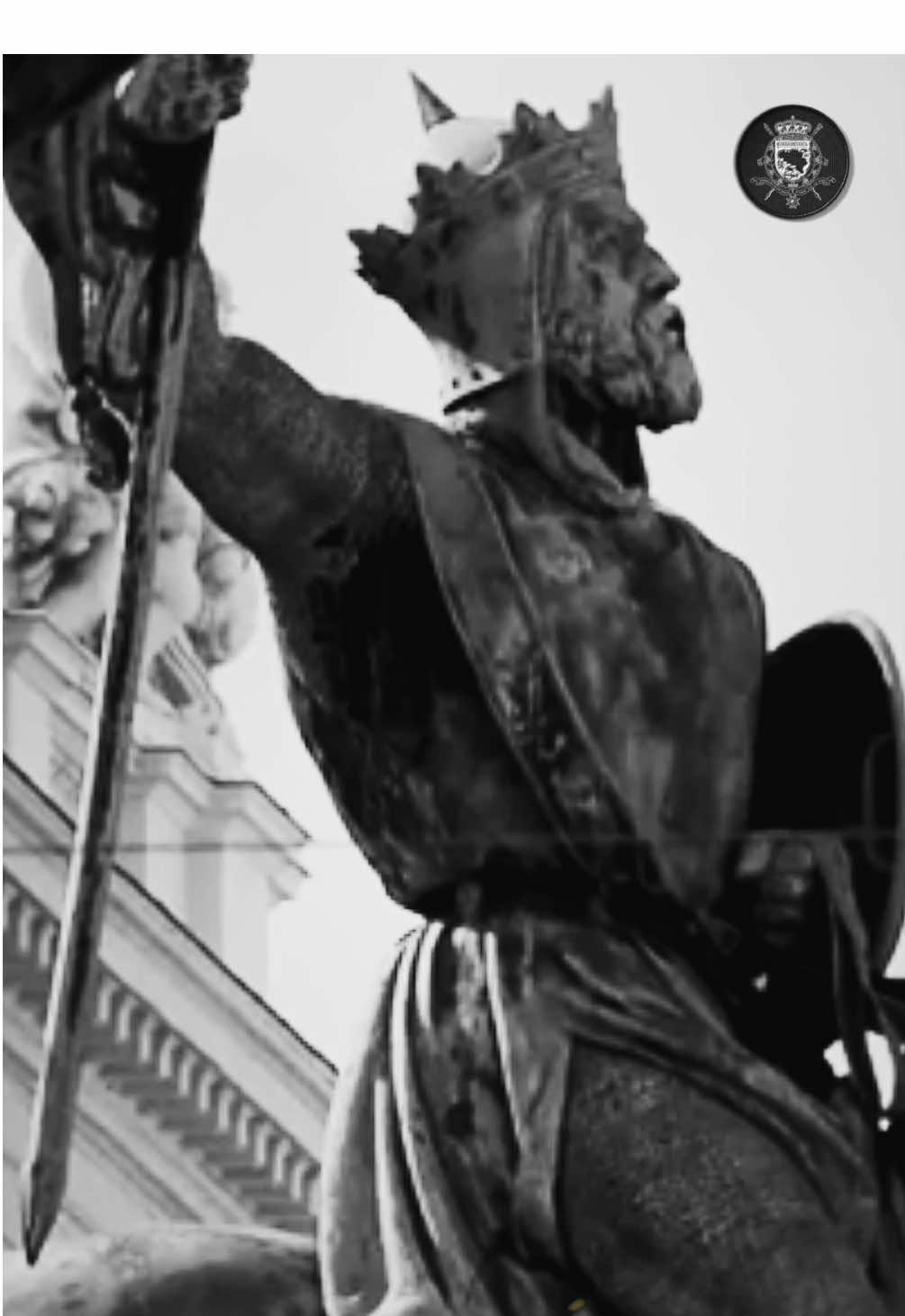 Godefroy de Bouillon 🇧🇪 was a nobleman and military leader who led the First Crusade (1096–1099). After the successful capture of Jerusalem, he refused the title of king, instead taking the title of the Holy Sepulchre, showing his humility and devotion. He died in 1100 and is remembered as one of the most prominent figures of the Western knights. #GalliaBelgica ⚔️ - #belgique #belgique🇧🇪 #belgique_bruxelle🇧🇪 #belgiquetiktok #belgiquetiktok🇧🇪 #belgique_wallonie #wallonie #bouillon #bouillonbelgium #godefroy #godefroydebouillon #vlaanderen #vlaams #vlaanderentiktok #vlaamsehumor #gent #brugge #namur #brussels #bruxelles #brusselsbelgium🇧🇪 #bruxelles #belge #belgique🇧🇪 #belgique_bruxelle🇧🇪 #bruxelles #bruxelles🇧🇪 #france #france🇫🇷 #francetiktok #history #HistoryTime #historytok #heritage #culture 