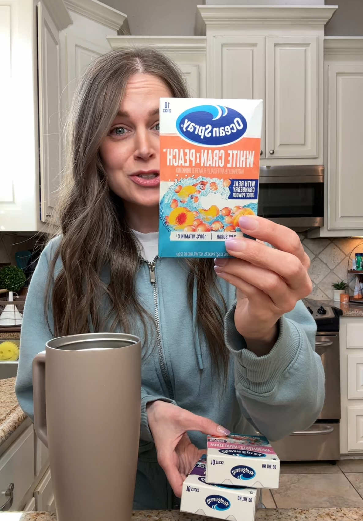 Okay, Oceanspray! You did your big one with this White Cran Peach. 👌🏼 #drinks #oceanspray #newflavor #water #flavoredwater #drinkmix #whitecranpeach #sugarfree #hydration 