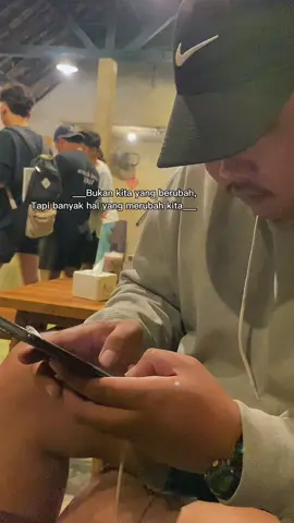 🍂 #bungamaaf #thelantis #ngopi #nongkrong #ngopisantuy #videoestetik #storymalam #storywa #fyp #fypシ゚ #vibes #coffee #storytime #storysecangkirkopi #videostorywa #estetik #mentahanvideo #song #liriklagu #foryoupage #CapCut 