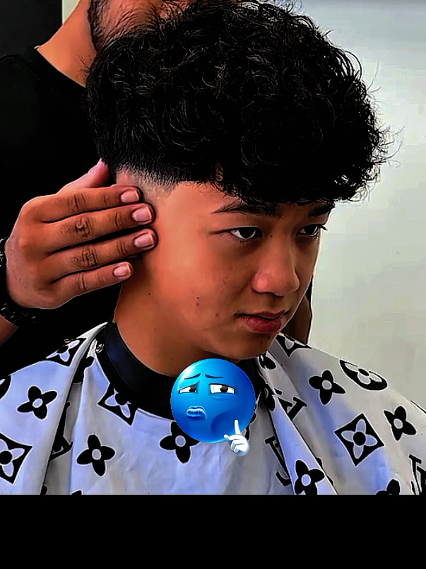 Le pouvoir de la coiffure #haircut #transformation #barber #hairstyle #BeforAfter 