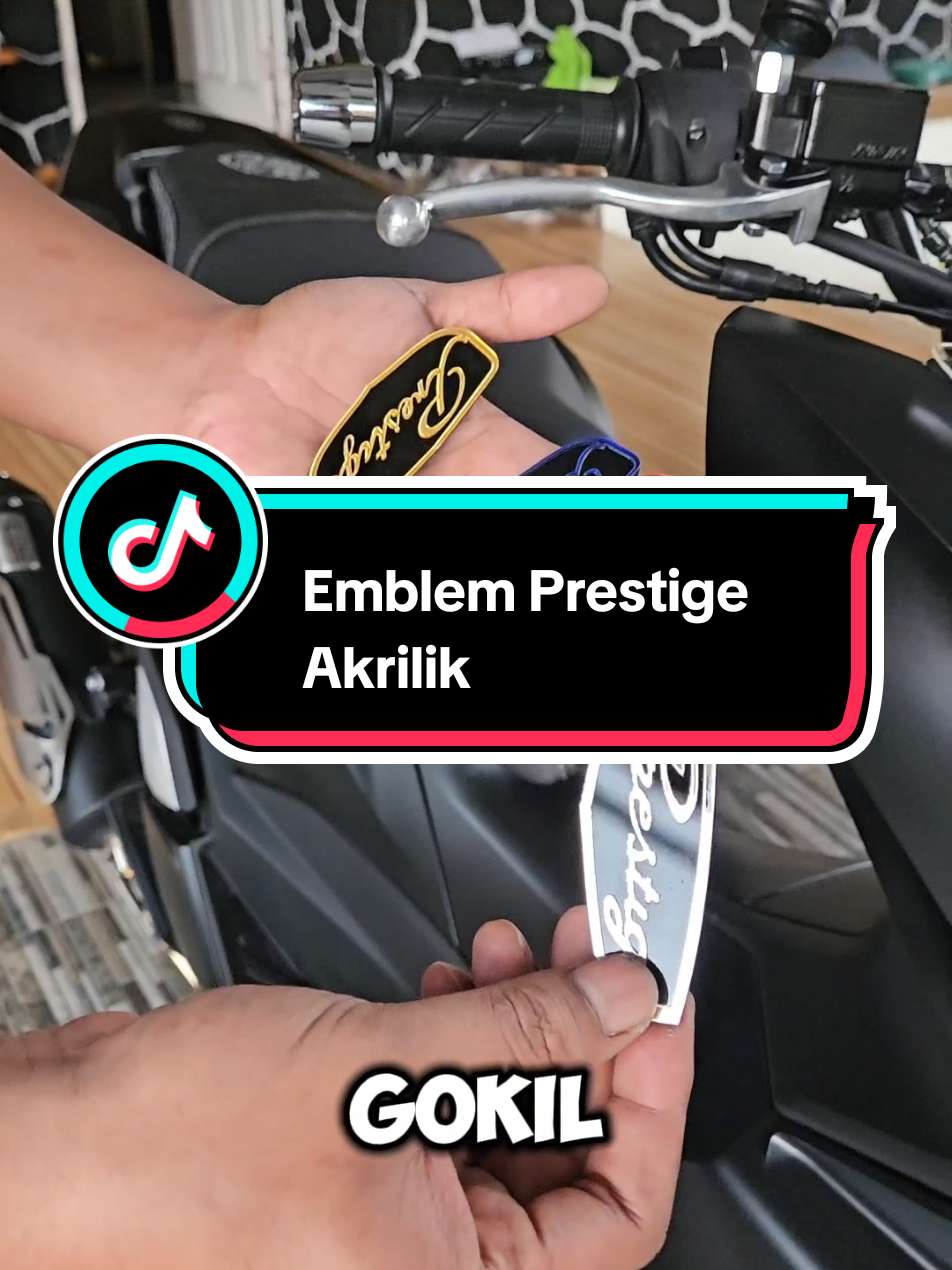 Emblem Keluarga Motor Honda Emblem Prestige Keren Banyak Pilihan Warna, Bahan Akrilik Tidak Mudah Patah. Harga Promo Di Keranjang kuning #emblemprestige #emblemprestigemotor #emblemhonda 