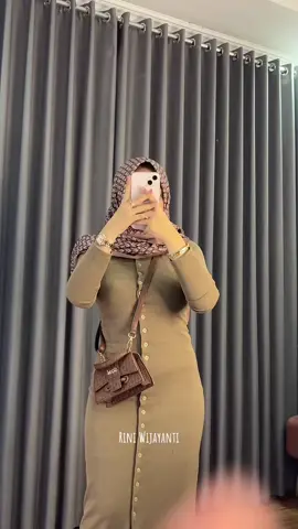 Percoklatan gemes 🫰🏻😙 #ootdlebaran 