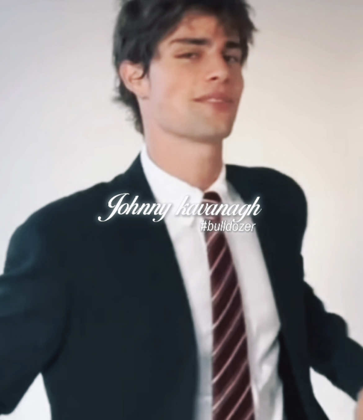 I would accept that demand instantly especially cause it’s johnny kavanagh #boysoftommen #binding13 #johnnykavanagh #problematicauthor #BookTok #fyp #shannonlynch 