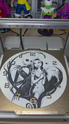 Reloj de pared de Pesadilla antes de Navidad impreso en 3D con Bambulab A1 #pesadillaantesdenavidad #jackstellington #TimBurton #impresion3d #3dprinting #3dprint #3d #reloj #bambulab 