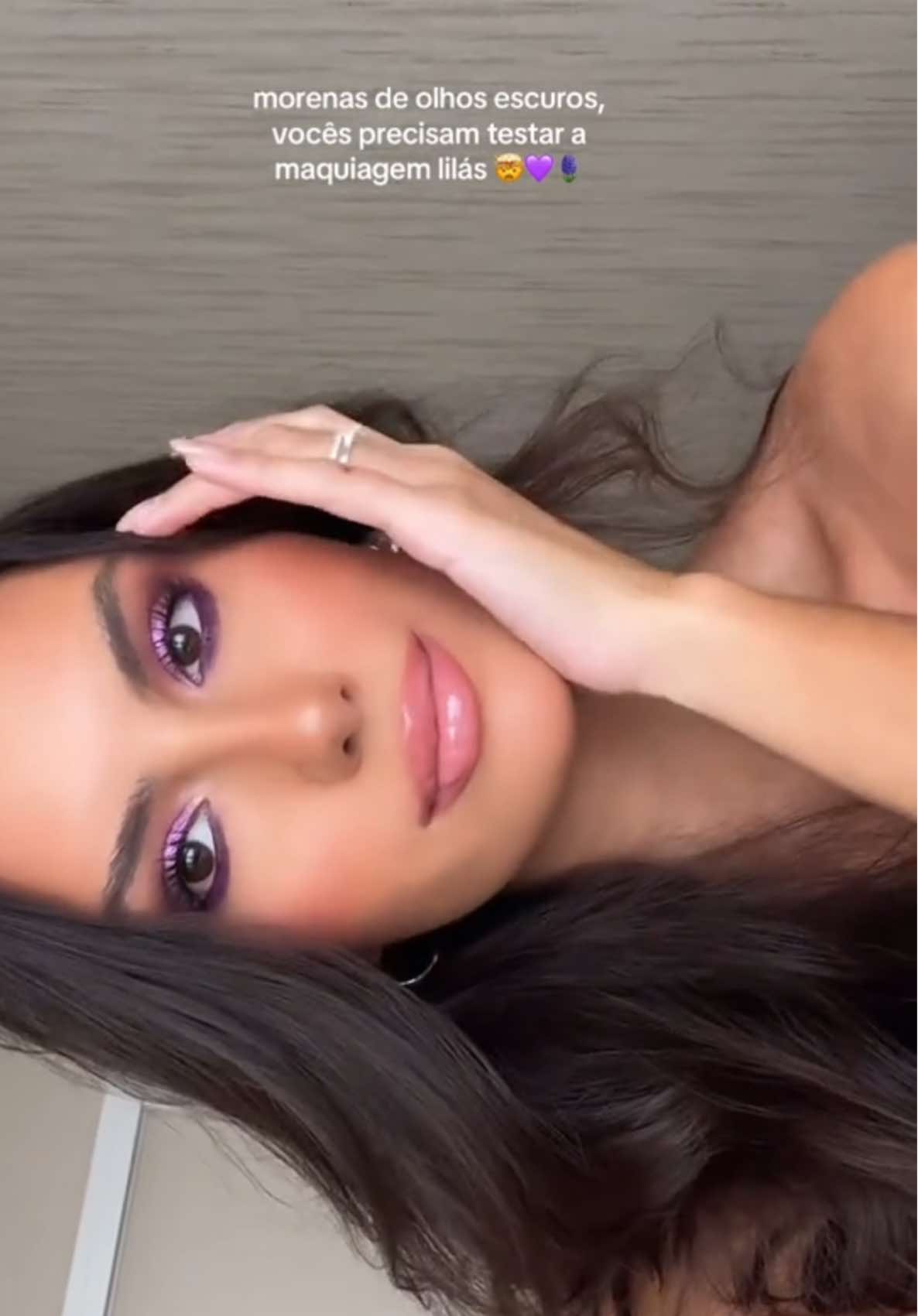 🙆🏼‍♀️🙆🏼‍♀️🙆🏼‍♀️ uma das mais lindas que eu já fiz #fy #fyp #purplemakeup #purple #brunette #maquiagem #makeup #morenas 