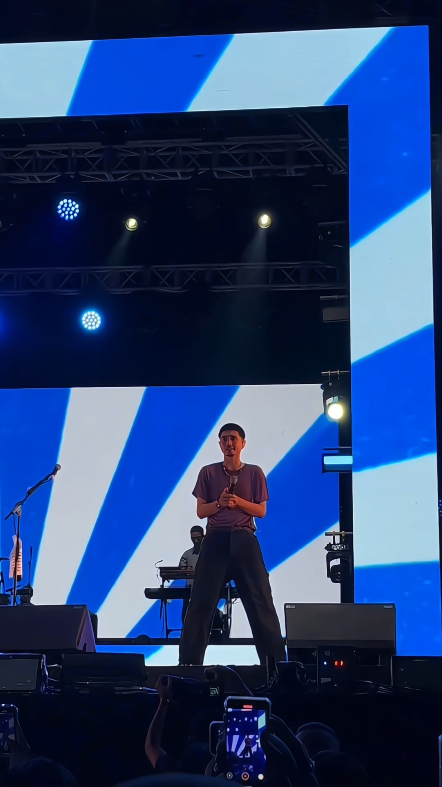 Sheila on 7 - J.A.P 🎧 #so7 #sheilaon7 #merona2025 #wastory 