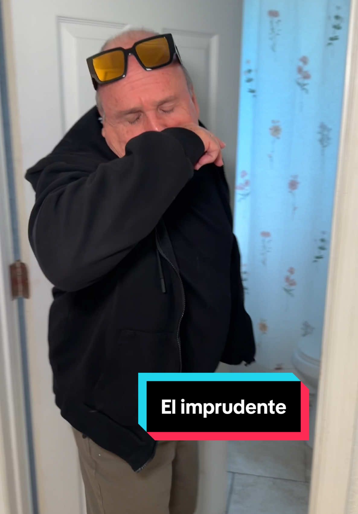 Cuando eres imprudente y vas a un funeral 