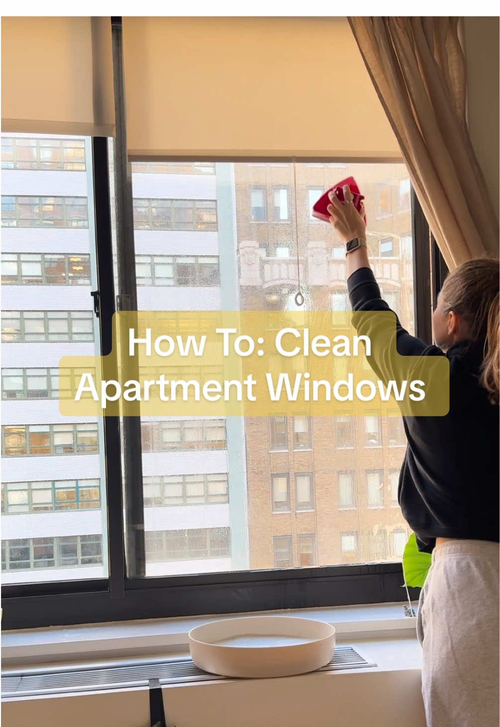 Window washing just got a whole lot easier! 🪟 If you live a few floors up, this magnetic window cleaner is a game changer—here’s how to use it. 🫧 #cleaninghacks #howtoclean #springcleaning #homehacks #deepcleaning #organizingtips #sparklingclean #cleaningtips #commissionearned