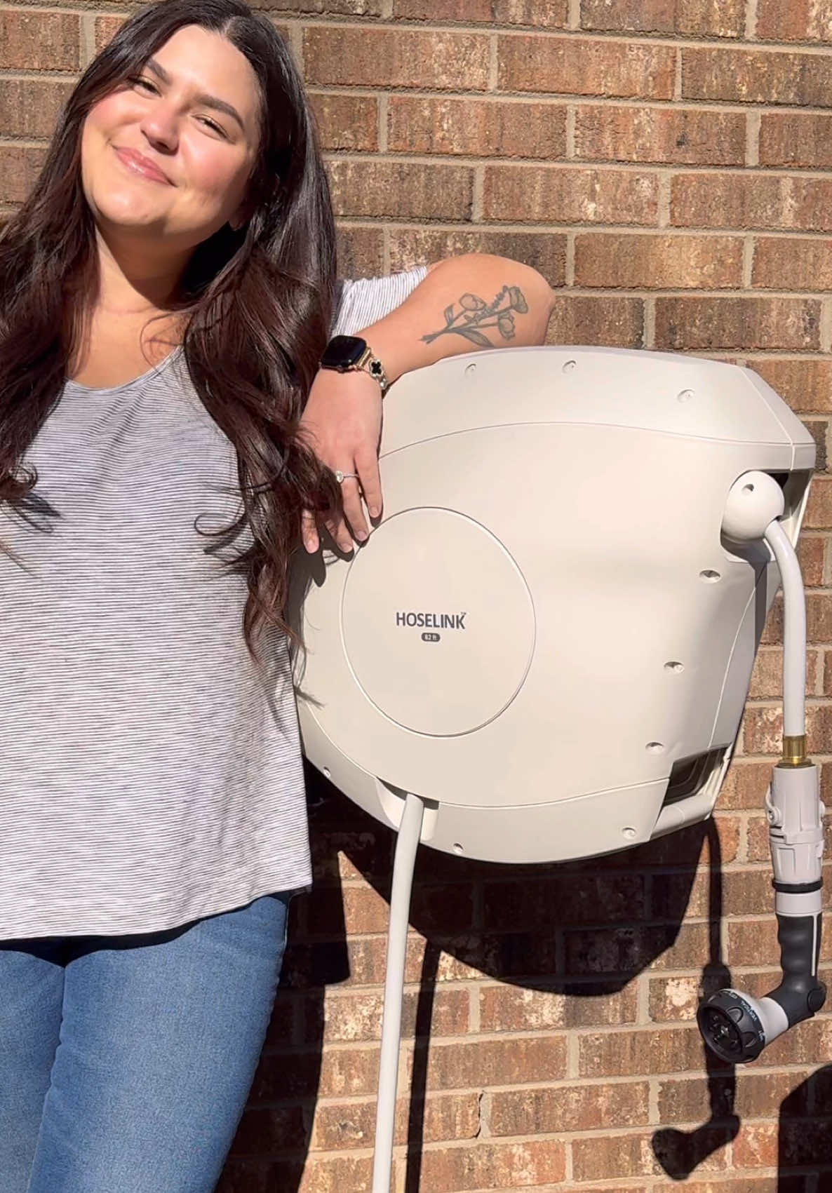 🌼 GIVEAWAY! 🌼  @HoselinkUSA and I are teaming up to for a giveaway just in time for gardening season! What you could win 🏆  - 1 Classic 82ft Hi-Flow Retractable Hose Reel (your choice of color) - 1 Hose Reel Cover (your choice of color) - 1 $500 Hoselink Voucher How to Enter ✨ -Go to hoselink.com/win to enter!  -Giveaway runs until March 16th, 2025  -only ships to the USA  Good luck everyone!  *This giveaway is not affiliated with TikTok  #gardening #garden #hoselink #gardenhose #fypgarden 