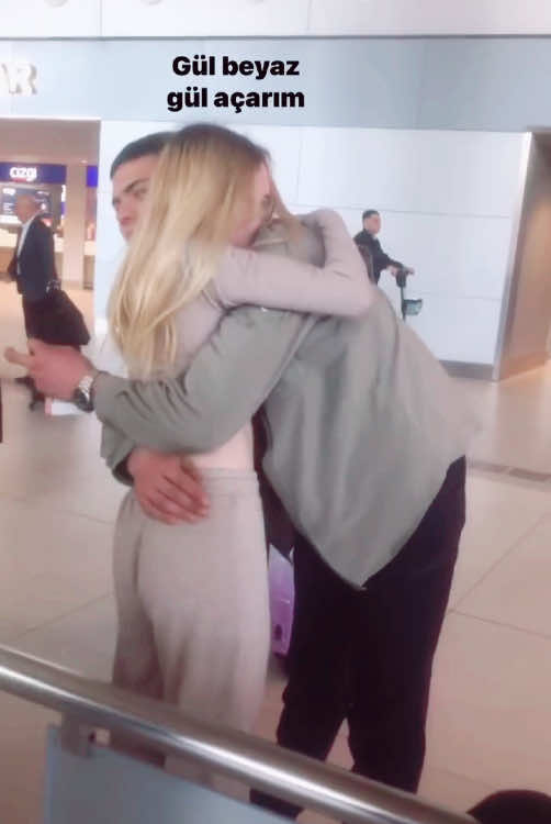 $151 bir gun hic ayrılmamak uzere boyle kavusucaz sevgilim❤️‍🩹🫀 @emo #asker #askerim #askeryareni #sevgilim #couple #ask #loveyou #keşfet #fyppppppppppppppppppppppp #greenscreen #fypシ゚viral #kavuşma #yemintöreni #karakuvvetleri #manita #aşk #goviral #kesfet #kesfetteyiz #kesfetbeniöneçıkart #viralvideos #viral_video #capcut_edit #van #ramazan #piyadekomando #piyade #er #uzmancavuş #türkiye #vatan #vatansevdalısı #aşık 