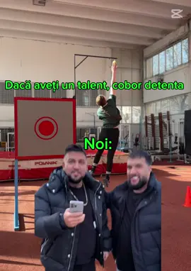 Cu talentul nu te naști..îl dobândești dacă este nevoie 🤭 #fyp #foryoupage #memestiktok 
