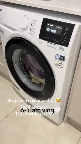 Newborn tiredness > pregnancy tiredness 100% I can’t wait😆 Any tips on how to sleep🤞🏼 Trying and failing to be productive on 2 hours sleep 36 weeks pregnant 🫶🏻🤣  At least I’ve fresh sheets tonight🤍 #thirdtrimester #toddlermom #pregnant #boymom #maternityleave #momtok #pregnantlife 