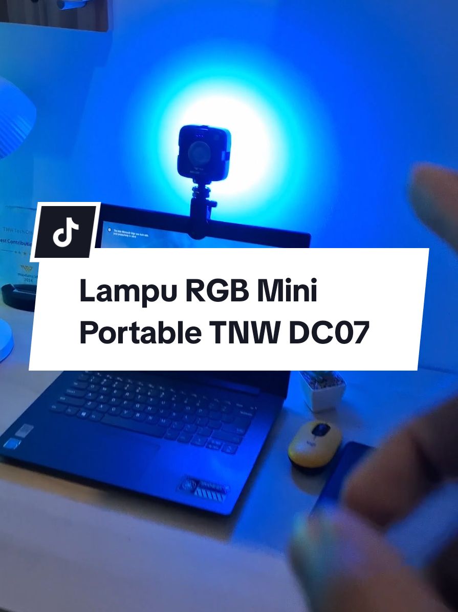 Membalas @yudistira.zidane Lampu RGB Mini Portable TNW DC07 #lampurgb #lampurgbportable #lampurgbmini #rgblights #ledrgb #backlight #tnwdc07 #ramadanekstraseru 