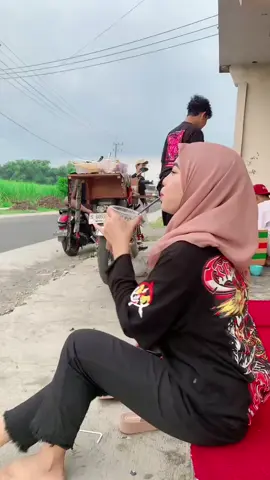 nyore e ganti ngabuburit