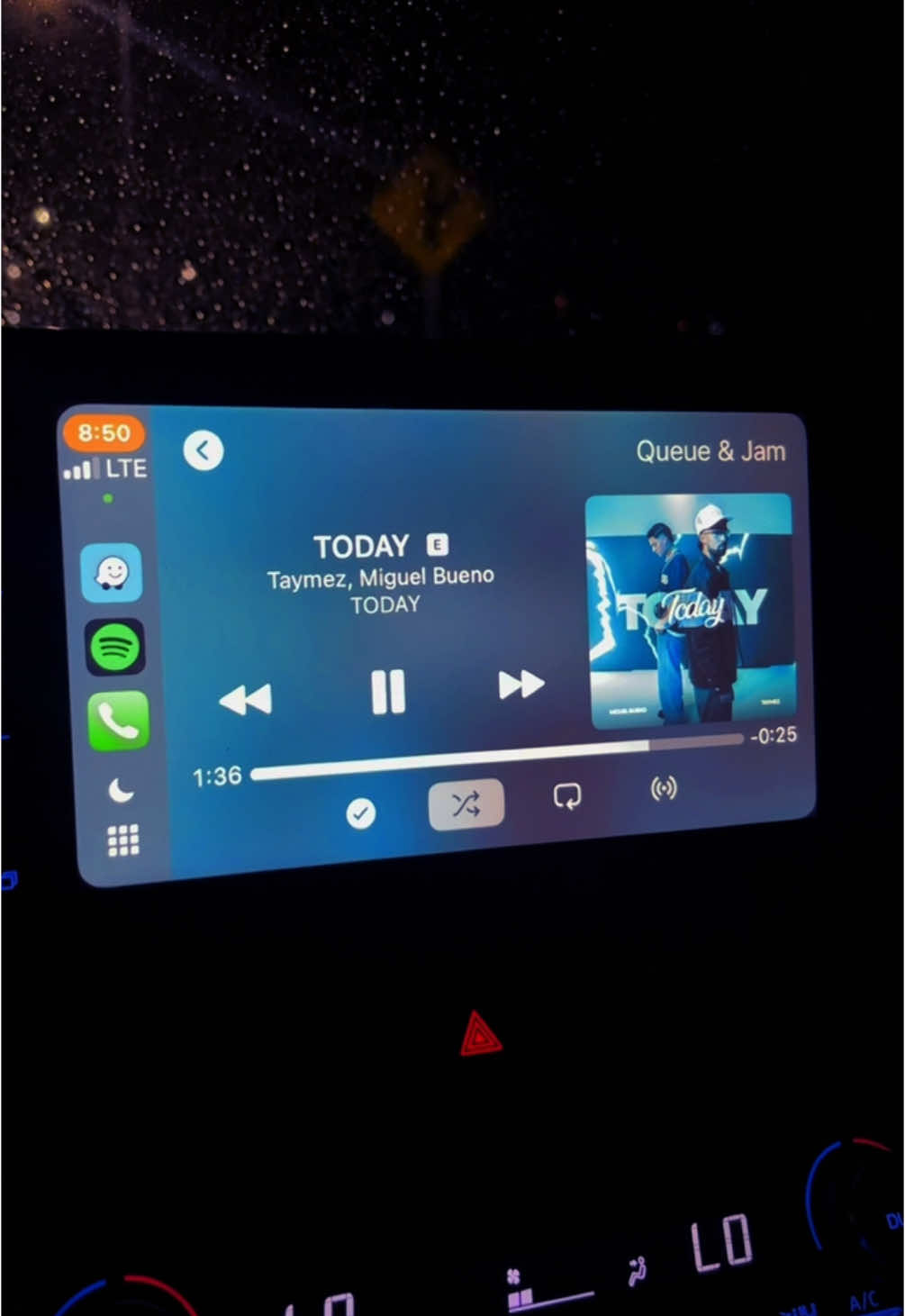 Uno en la discoteca no amaaa ⛓️‍💥🖤x❤️‍🔥#lyrics #dedica #parati #foryou #fyp #taymez #miguelbueno 