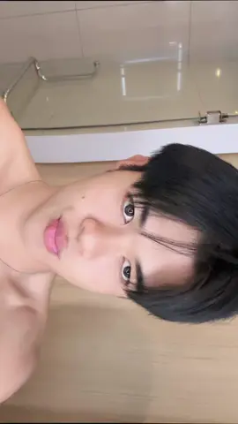 👀