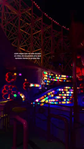 el simple hecho de haber tenido la bendición de conocerte es uno de mis favoritos recuerdos. #fyp #corememories #disneyland #insideout 