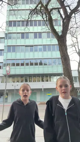 Das Lied trotzdem fühlen auch wenn Karneval vorbei ist ❤️😍