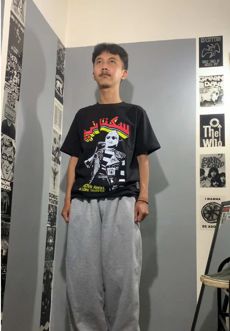 Lagi promo ramadhan lohh, paketan juga ada celana+hoodie lebih murah cuyyy🔥 #sweatpants #onesetboxy #oneset #celanagombrong #baggypants #skena #skenaoutfit #OOTD #pants #outfitideas 