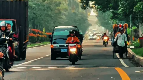 Bogor Street in Cinematic… . . . #bogorkota #bogor #bogorkeun #cinematic #bogorhits #bogorkeren #bogorpisan #bogorviral #kotahujan 