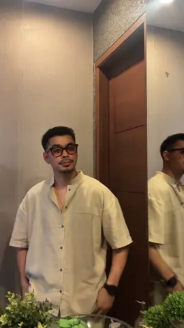 today’s outfit   #bukber #bajulebaran #bajucowok #fashion 