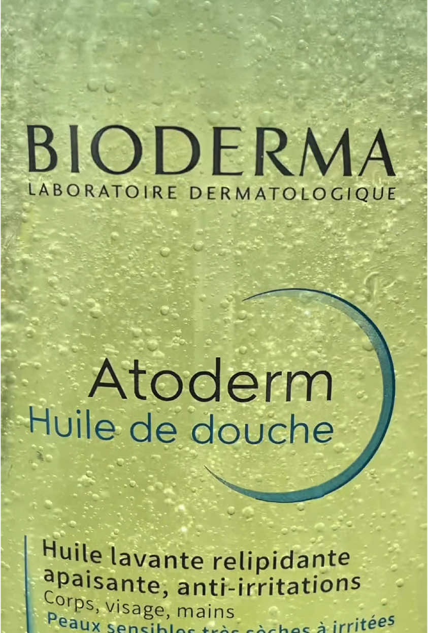 Ai viêm da cơ địa, da khô, da nhạy cảm thì thử em này nha. Tuy zá hơi cao nhưng chai to tận 1L xài cũng lâu lắm. Đây là loại dầu tắm nên hơi ít bọt nhưng mướt mềm da và giảm ngứa tức thì á mấy bà. #biodermavietnam #biodermaatoderm #xuhuong #dautam #dakho #danhaycam #viemdacodia 