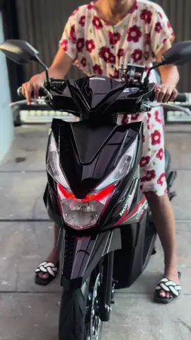 chekout sekarang di keranjang kuning harga promo lampu sein led dan flasher cr7. membuat tampilan lampu seinmu jadi makin terang dan gacor, dengan soket t10 bisa di gunakan untuk lampu senja #lampusein #seinled #seindajjalmotor #lampuseinmotor #lampusenjamotor #foryou #fyp 