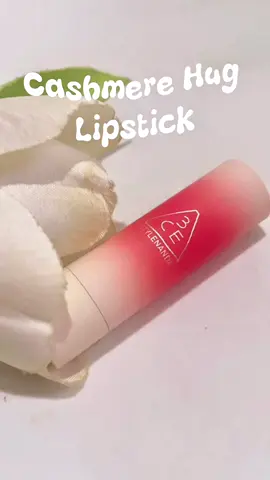 กระซิบโปร TikTok Shop #CASHMEREHUGLIPSTICK ซื้อ 1 แท่ง แถมลิปบลัช 1 แท่ง 💄 ตั้งแต่วันนี้ จนถึง 31 มี.ค. 68 (หรือจนกว่าของจะหมด) จัดได้ที่ 3CE Thailand เลย 🛒  #รีวิวบิวตี้ #ของดีบอกต่อ #ป้ายยาtiktok #ลิปแมทนุ๊มนุ่มดุจแคชเมียร์ #3CETH 