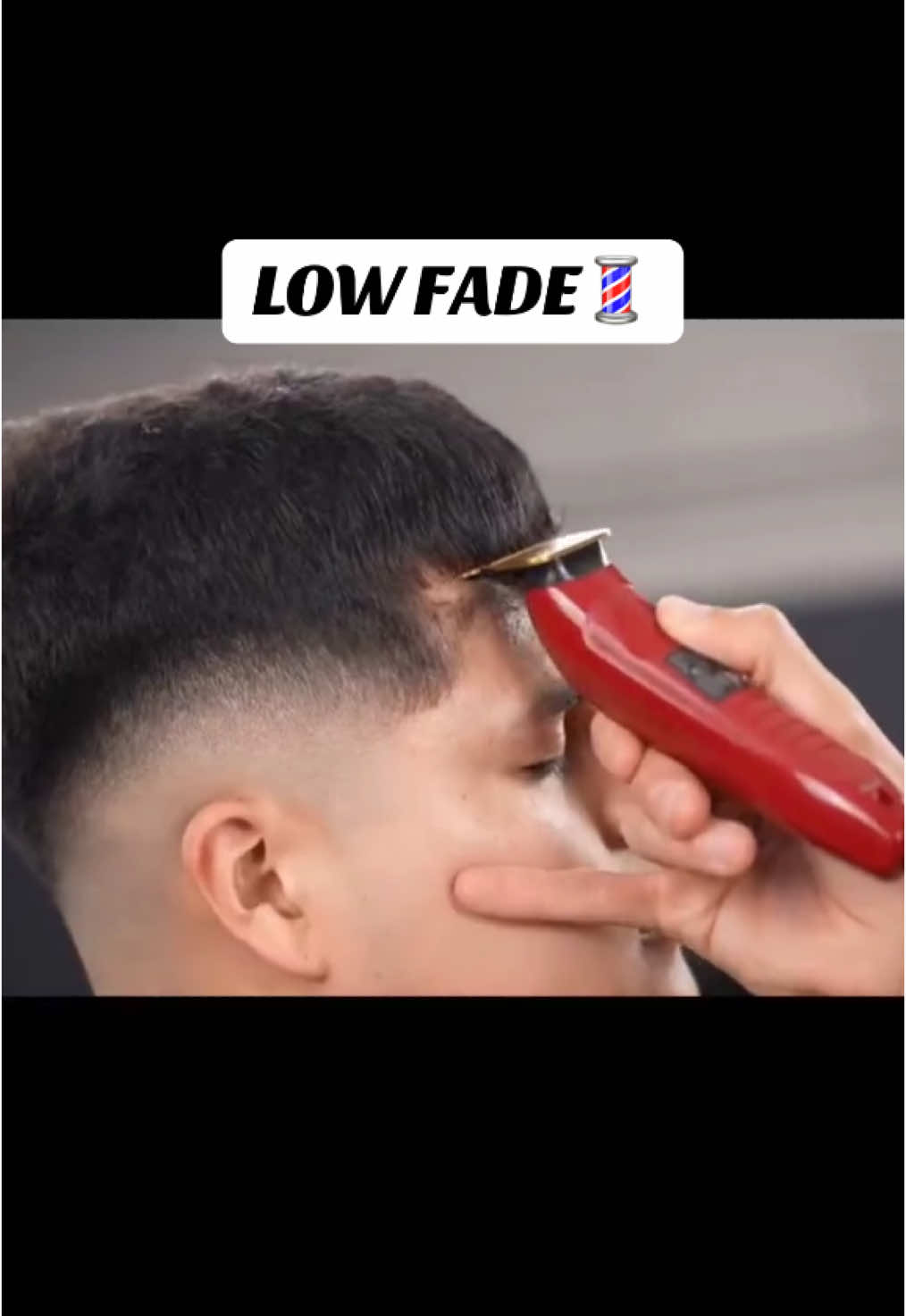 LOW FADE💈 #viral #barberoslati #videography #video #barberosdelmundo #barbero #hairst #trending #barbershopconnect #barberlife #barberoslatino #tutorials   