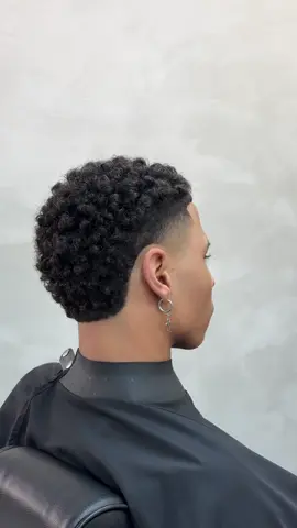 Afro mullet pour @Pacôme Baya    #fyp #afromullet 