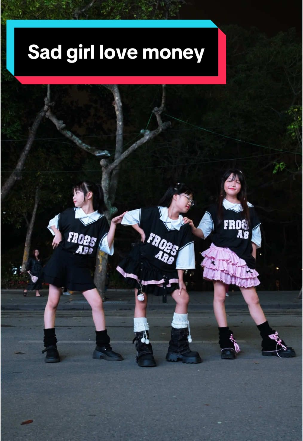 Trả lời @_mua_ha__4mua_ nhóm 3 cô gái quay trở lại 😁 @Trang Annie 🌷 @Diệp Anh 🧸 #sadgirllovemoney #viral #fyp 