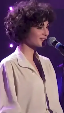 Barbara Pravi – Voilà (Original) 🇫🇷🎶✨ Barbara Pravi | Voilà | Live Performance | English Subtitle #barbarapravi #voilà #liveperformance #frenchmusic #eurovision #chansonfrançaise #music #inlovewithangels #subtitles 