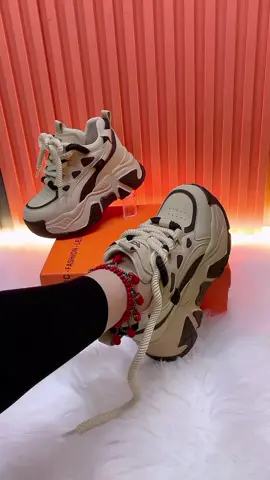 emang boleh secantik ini dan sebagus ini 😍😍 #sepatuwanita #sepatujalanjalan #sepatukoreanstyle #sepatuimport #fyp #fypage #fyppppppppppppppppppppppp 