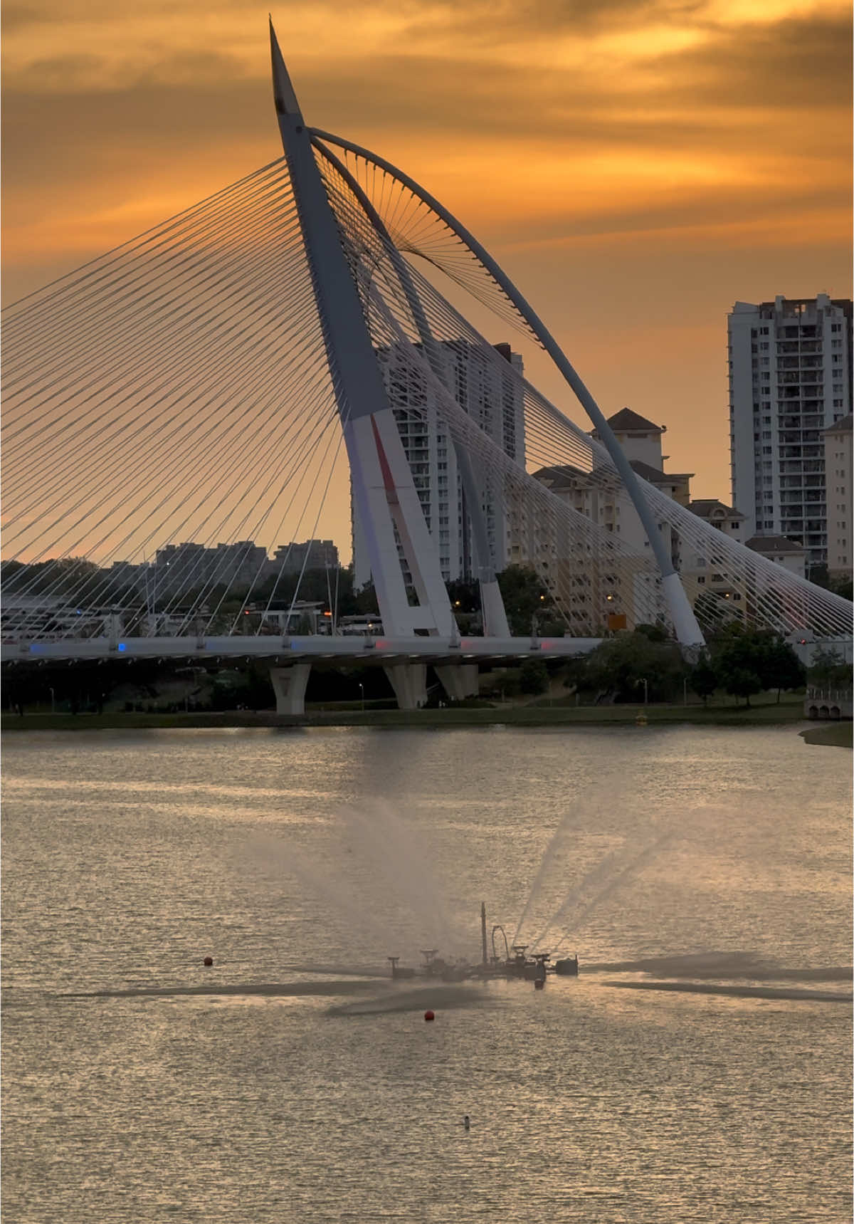 Check the View in Putrajaya #explorewithzafar #malaysia #putrajaya 