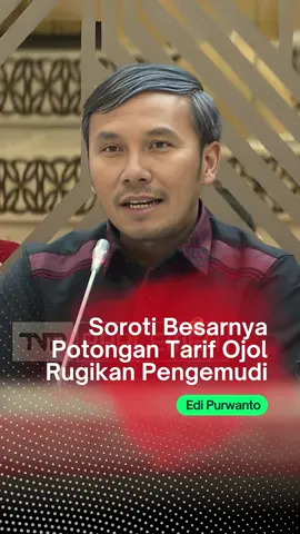 Edi Purwanto Anggota Komisi V DPR RI mengkritik tarif potongan ojek online yang sangat besar dan merugikan mitra pengemudi.  Edi menyayangkan landasan hukum yang masih ambigu sehingga negara belum bisa menindak tegas pelanggaran perusahaan ojek online. #senayanhariini #SenayanPedia #PeranUntukAnakNegeri #DPRRI #ojekonline 