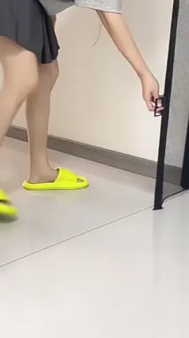 Keep your pets safe and secure with our Pet Fence! 🐾✨ Perfect for creating a designated play area or keeping them out of certain spaces, this fence is both durable and easy to set up. A must-have for every pet parent! 😻🐶 #PetFence #SafeAndSecure #HappyPets #PetParentEssentials