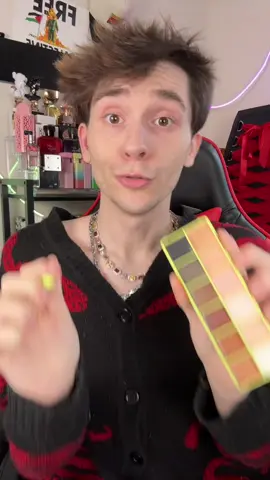 Made by Mitchell Essential Colour cases are back in stock! 