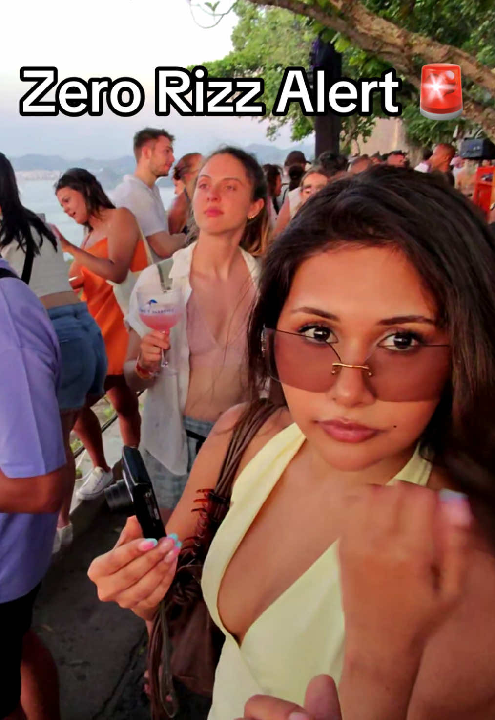 People are so nice in the morning #confident #viral #rizzler #rizzlertiktok #rizz 