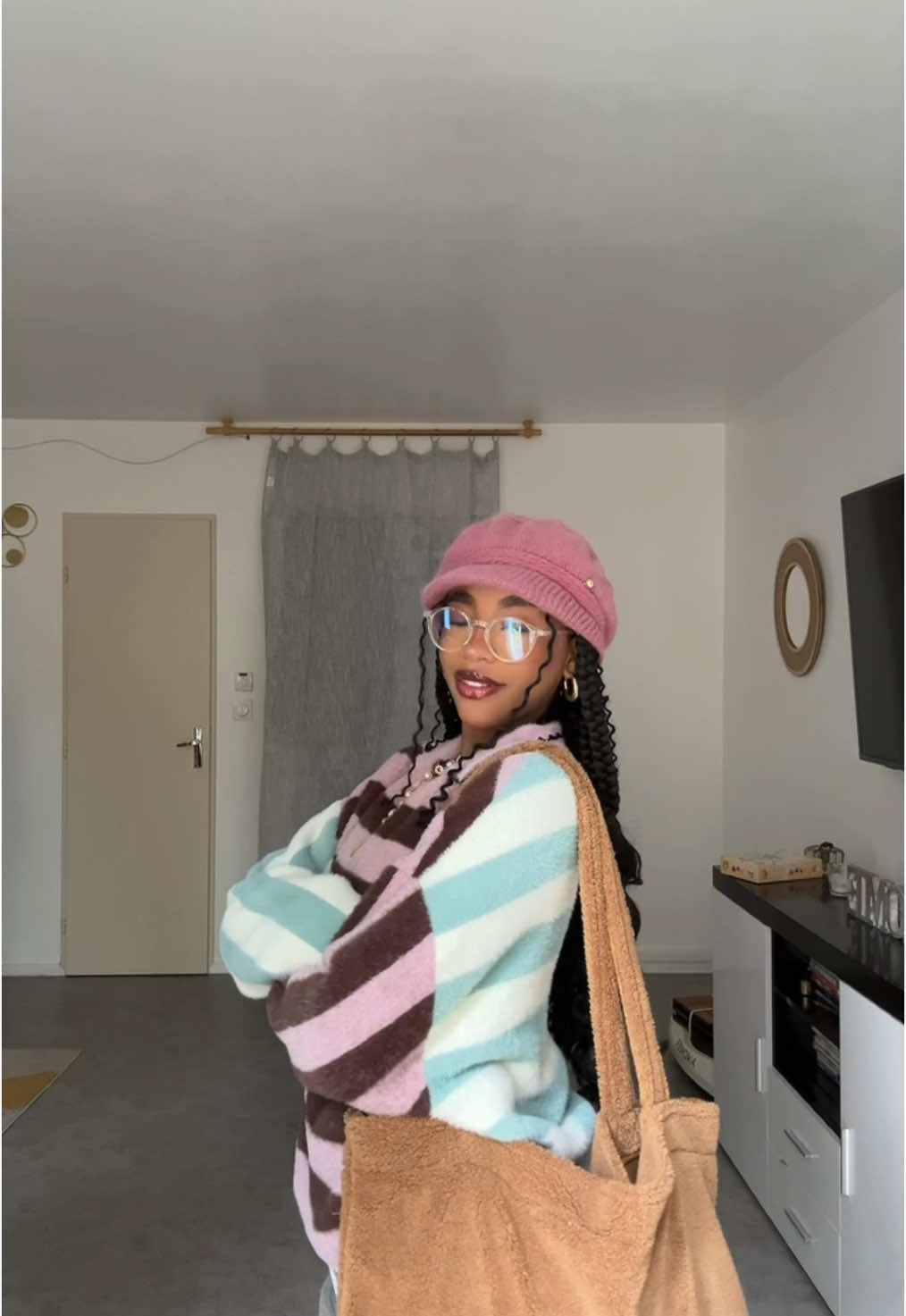 my beautiful sweater 🥹 #fyp #outfitinspo #fashiontiktok 