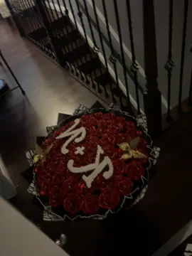50ct K+N Dior red roses bouquet ❤️❤️#bouquet #bouquets #eternals #fyp #paratii #fypppppppppppppp #fypシ゚viral #fupp #relatable #makemefamous #paratiiiiiiiiiiiiiiiiiiiiiiiiiiiiiii #foryoupage #ramobuchon #k #n #arabic #arabictiktok #arabiclanguage #re #roses #rosesarered #rose #butterfly #dior #diorbouquet #diorbeauty #diorbeautylovers #glitter #❤️ #❤️‍ #❤️❤️❤️❤️ 
