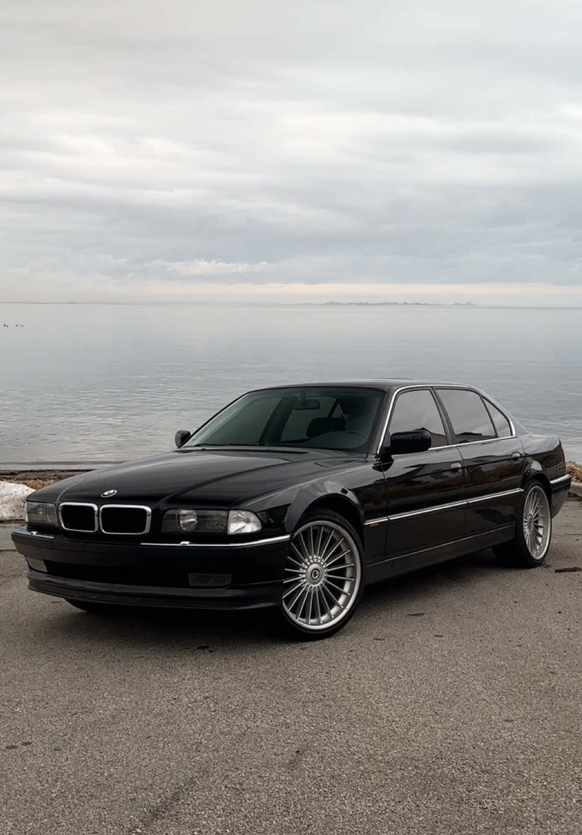 Limo #bmw #e38 #7series #germancars 