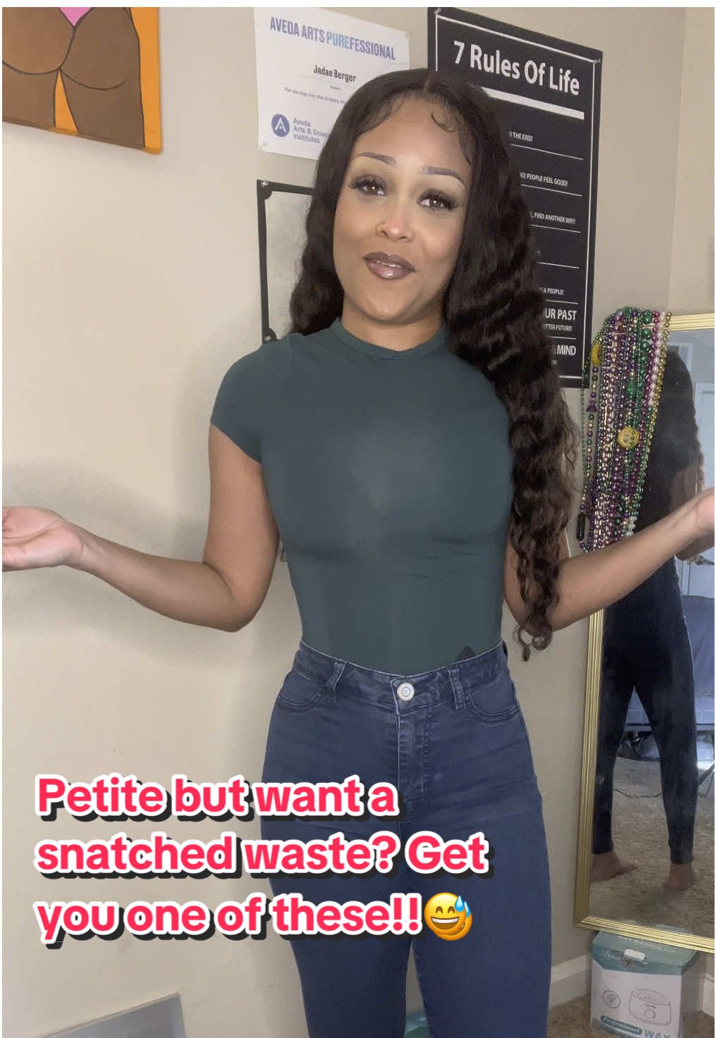 Petite girlies don’t walk run! You might be able to get a FREE sample! let’s get right for the summer! 💛 #fajas #petite #snatchedwaist 