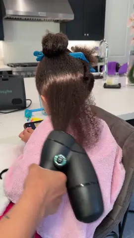 Link in comment‼️🔗 Say goodbye to heat damage and long drying times with the RevAir Reverse-Air Hair Dryer! This innovative reverse blow dryer uses gentle suction to dry and smooth hair 3x faster with less heat, making it perfect for curly, wavy, and straight hair. Get salon-quality results while keeping your hair healthy and frizz-free. Upgrade your hair routine today! ✨💨 ##AmazonFinds##AmazonBeauty##HairCareEssentials##RevAir##ReverseHairDryer##FrizzFreeHair##HeatlessStyling##TikTokMadeMeBuyIt##BeautyTech##HairGoals#TikTokMadeMeBuyIt