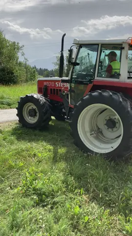 @Fiatagri @Sylvio   #SteyrTraktor #Landwirtschaft #Kärnten #Bergbauer #Viral #Agriculture #Farming #Traktor #Landtechnik #Agrar #Bauer #Landleben #SteyrPower #KärntnerLandwirtschaft #Bergbauernhof #ViralVideo #Traktorliebe #Landwirtschaft4.0 #PrecisionFarming #NachhaltigeLandwirtschaft #Biolandbau #Ernte #Feldarbeit #Maschinenring #Lohnunternehmer #SteyrFan #Traktorgram #Landlebenlove #Agrarporn #FieldGoals #CountryLife #RuralLife #KärntenLiebe #BergbauernLeben #GoingViral #Traktortreffen #Landmaschinenmesse #Oldtimer #Youngtimer #KärntnerBrauchtum #Almabtrieb #SteyrUndIch #BergbauernRomantik #KärntenPur #VomFeldaufdenTisch #DieKraftderErde #StarkwieeinOchse #ViralHit