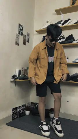 🥶🥶🥶 Sepatu Gemuk Hitam Putih #sepatubwx #bwxofficial #sepatulokal #ramadanexstraseru #ramadhanekstraseru #outfitskena #bwx #ootdinspo #ramadhanekstraseru #sepatugemukbwx #sepatugemuk 