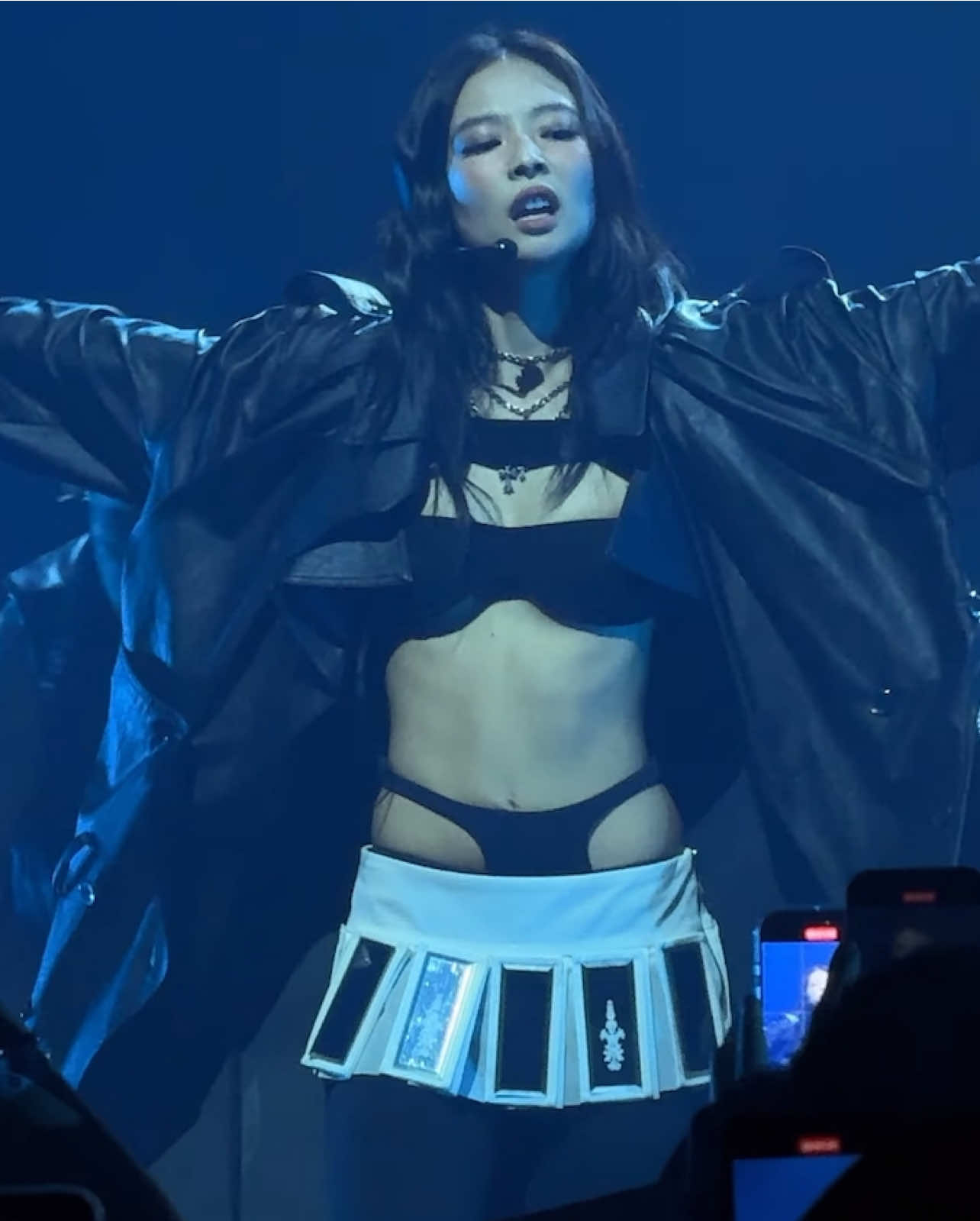 The QUEEN 👑✨#jennie #fancams #zen #4k #ruby 