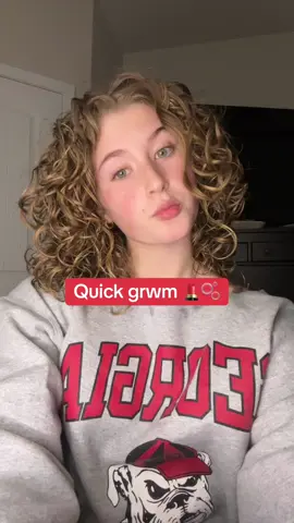 Quick grwm 💄🫧 Glazing milk-@rhode skin  Niacinimide- @Good Molecules  Cicaplast- @LaRochePosayUS  Eye gel-  Camo concealer- @e.l.f. Cosmetics  Dual brush- @DIBSBEAUTY  Teddy pocket blush- @RHODE  #greeneyes #jordanalexaclay #fyp #xyzbca #viralvideo #quickgrwm #morningroutine #goviral  Telescopic mascara- 