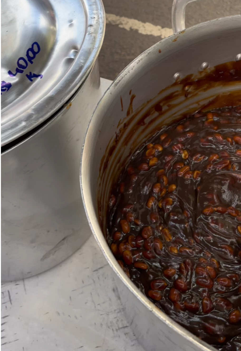 Doce de leite moreno e claro #moreno #claro #doces #caseiros #culinaria #feira #feiralivre #minas #mineiro #paratiiiiiiiiiiiiiiiiiiiiiiiiiiiiiii 