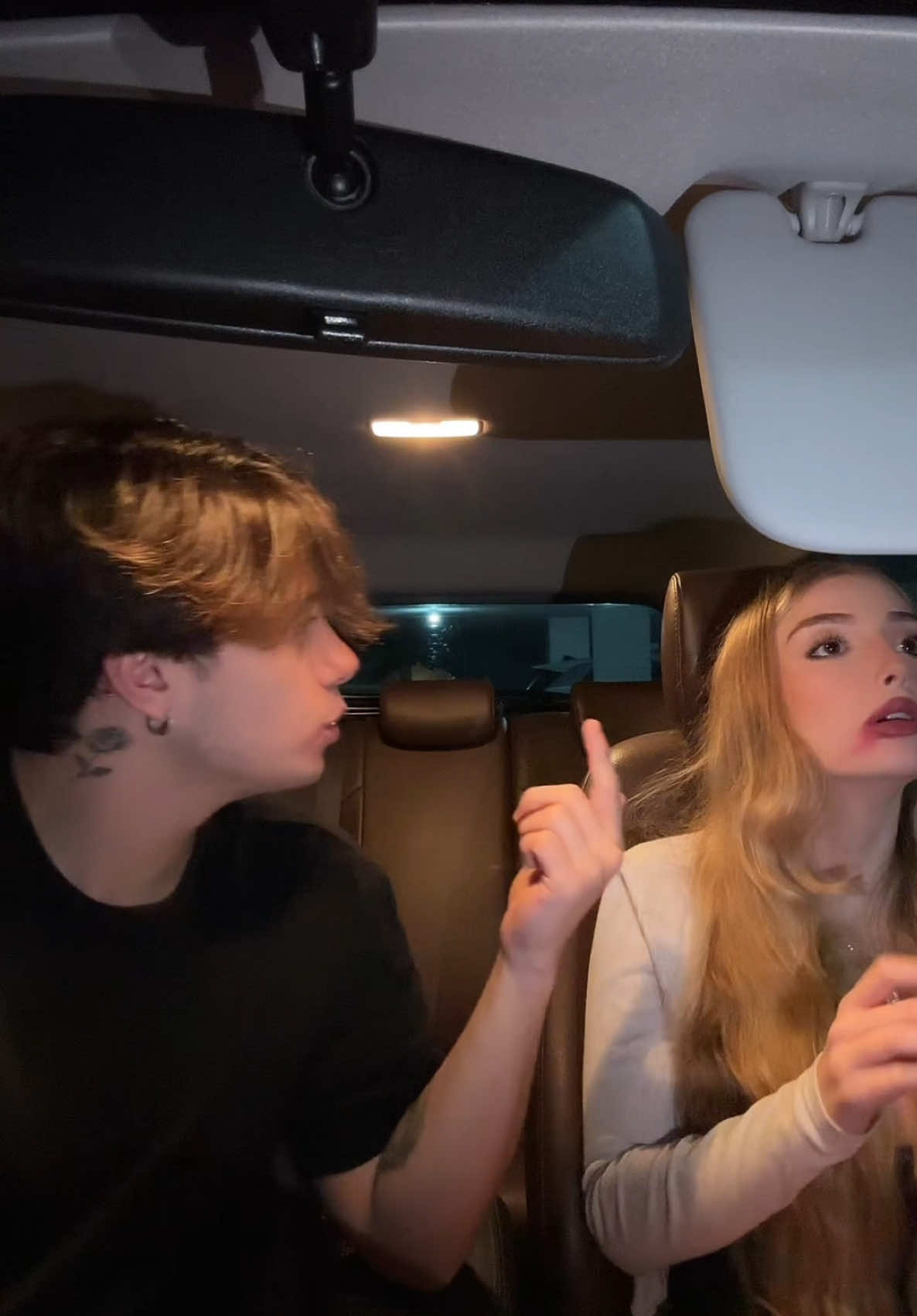 fala, fala, fala, fala KKKKKKKKKKKKKKKKK